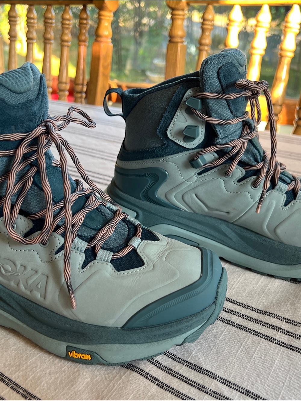Hoka Kaha 3 Teal and Olive Trail Hiking Boots with Striped Laces. Women’s 9